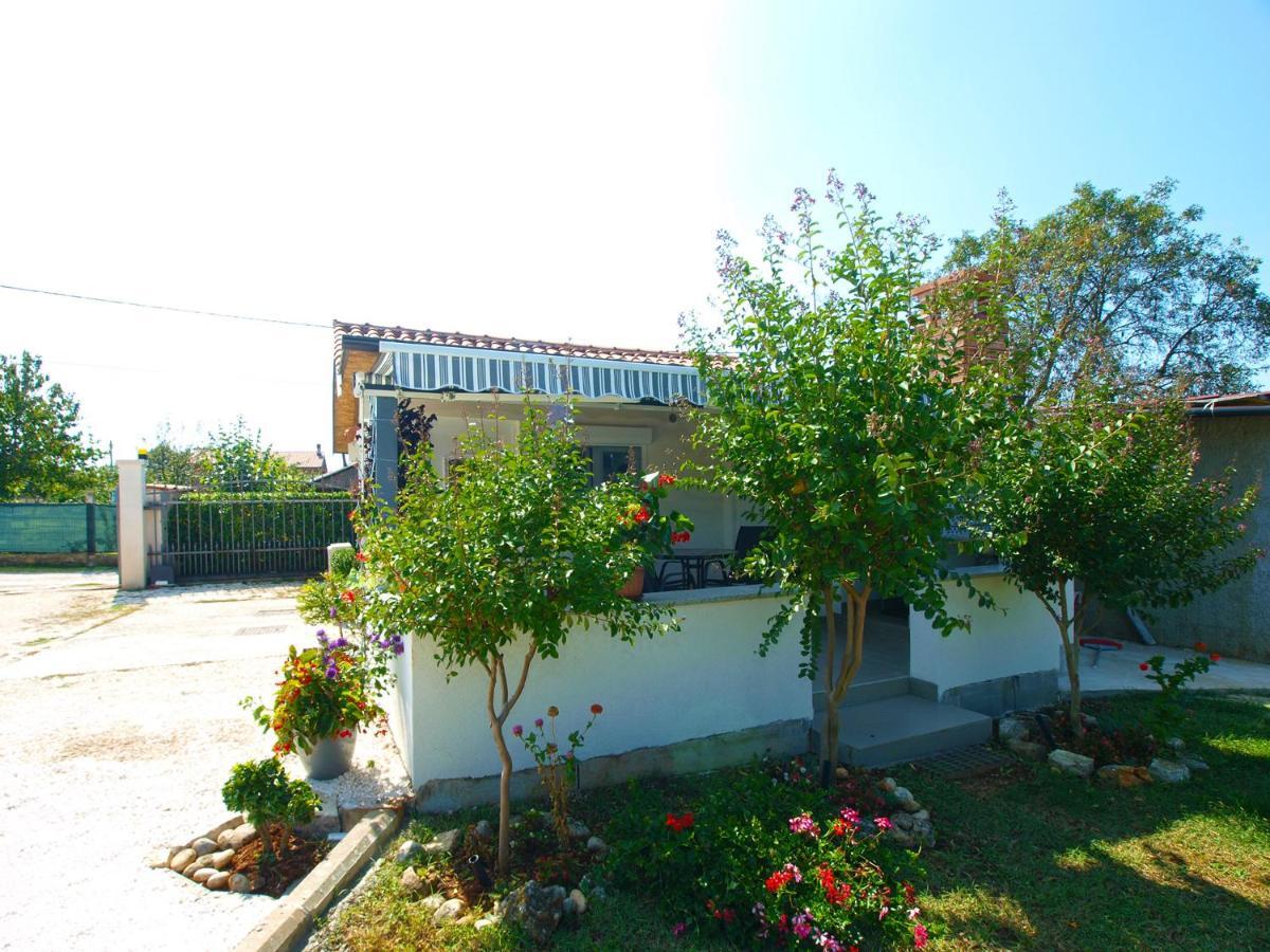 House Ankica 1818 Villa Pula Bagian luar foto